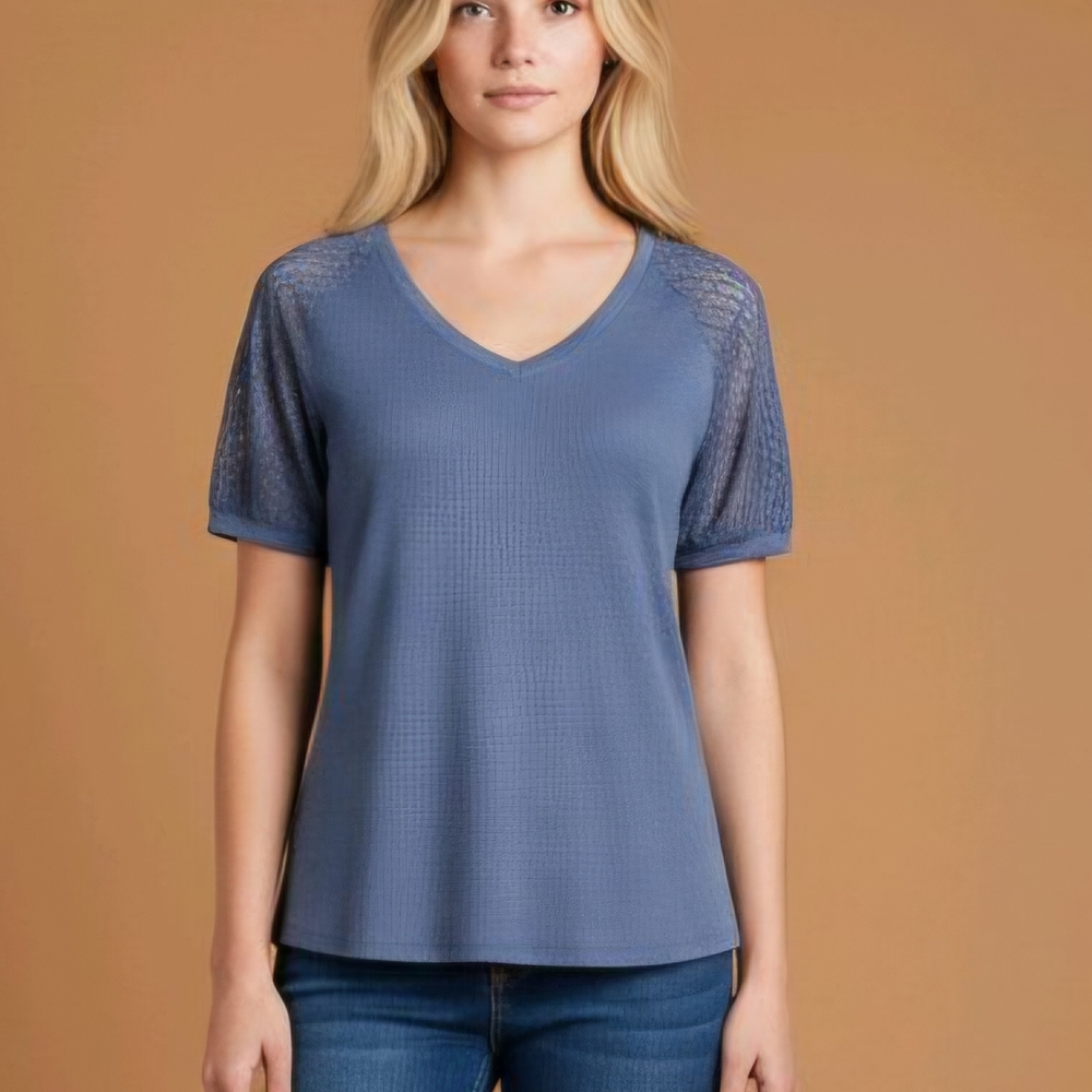 Merokeety Size Medium Like New Blue V-Neck Top with Textured Sleeves